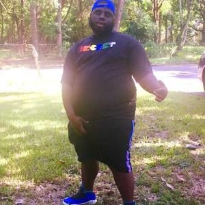 Meet your Posher, Moe